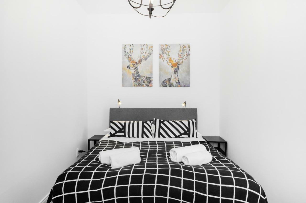 First Central Apartments By Noclegi Renters Варшава Экстерьер фото