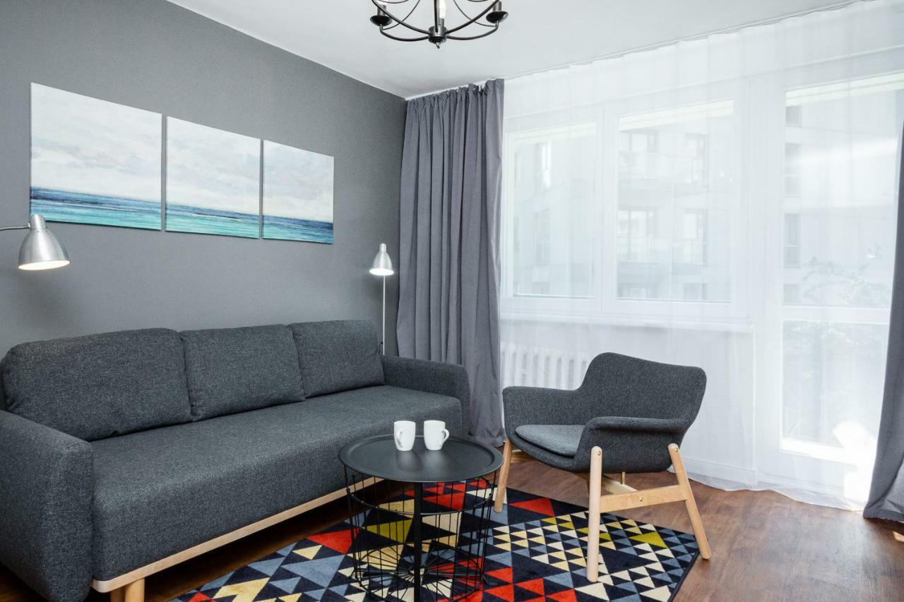 First Central Apartments By Noclegi Renters Варшава Экстерьер фото